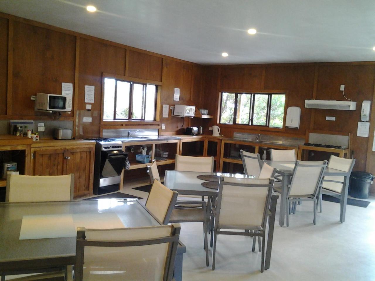Jackson'S Retreat Alpine Holiday Park Jacksons Buitenkant foto